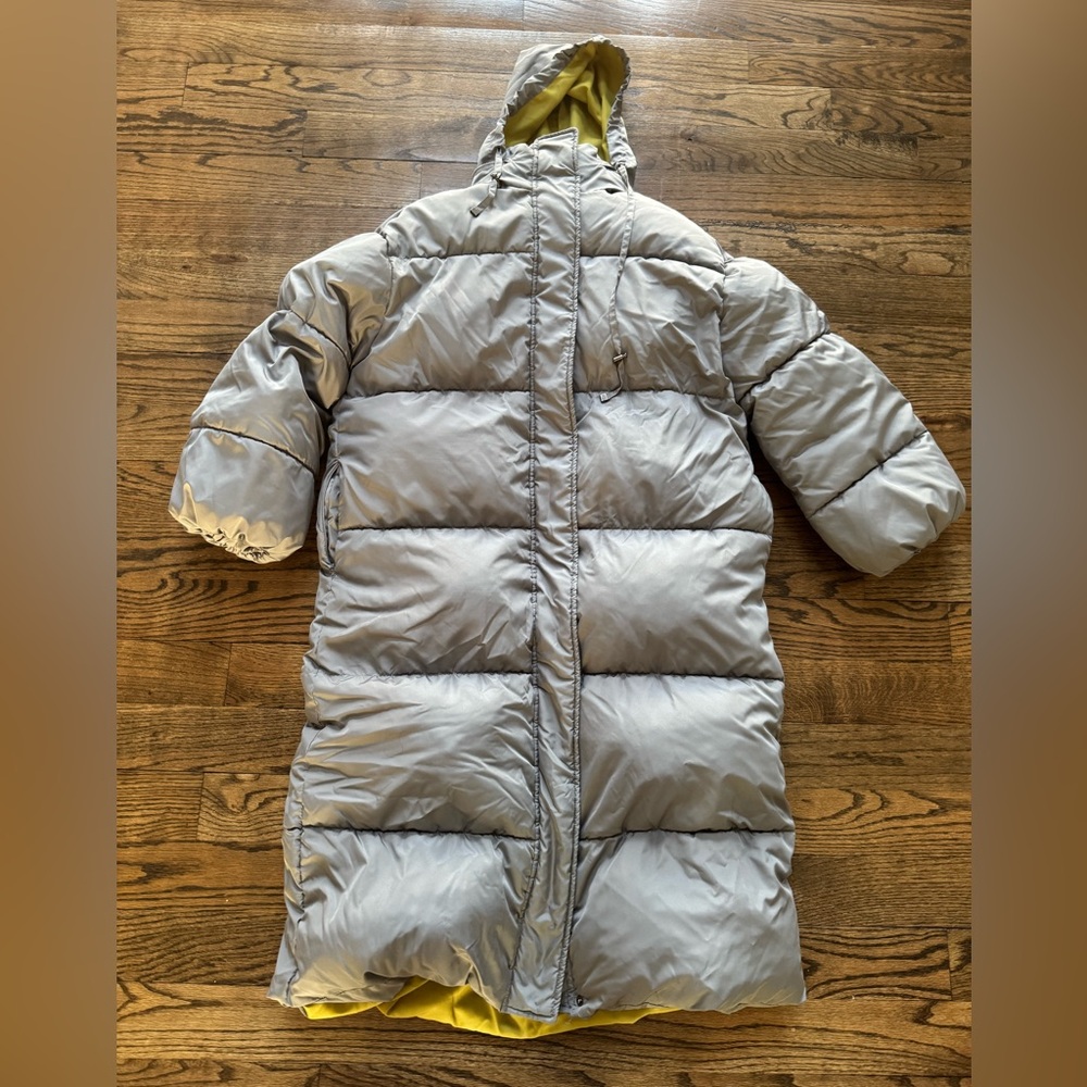 Max Studio London Beige Grey Long Puffer Coat Hooded Yellow Lining Size S